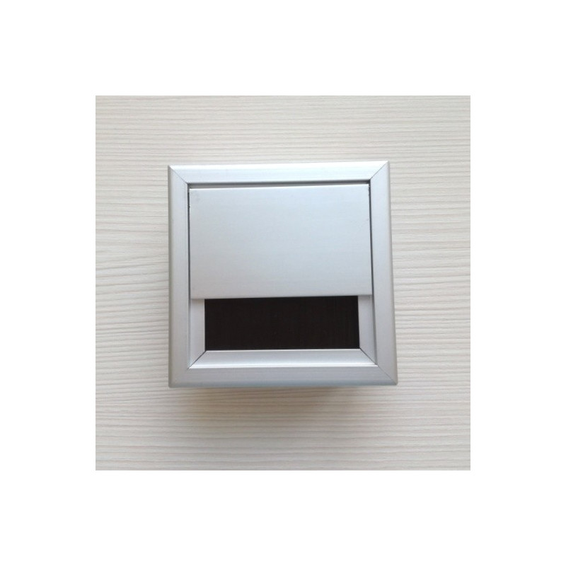 Лючок CD-MD80S (silver) встраиваемый в столешницу квадратный Лючок CD-MD80S (silver) встраиваемый в столешницу квадратный