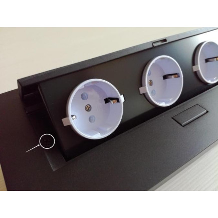 Розетка CD-3QB1 (black) встраиваемая в столешницу (без провода)